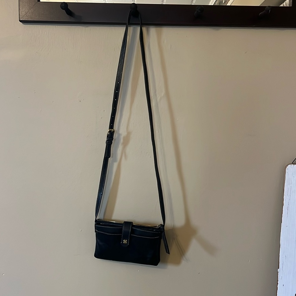 Lucky brand black leather Crossbody. Small purse. Excellent condition. - Picture 2 of 7